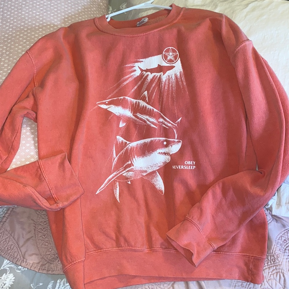 Obey sweatshirt